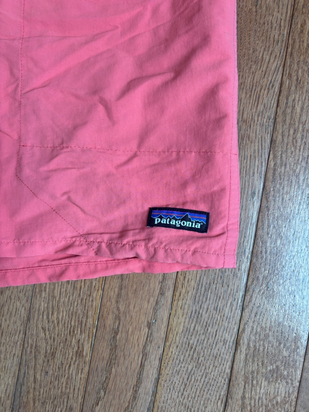 Patagonia Men's Netpmus Coral Pink Elastic-Waist Mesh Lined Swim Shorts - Picture 2 of 4